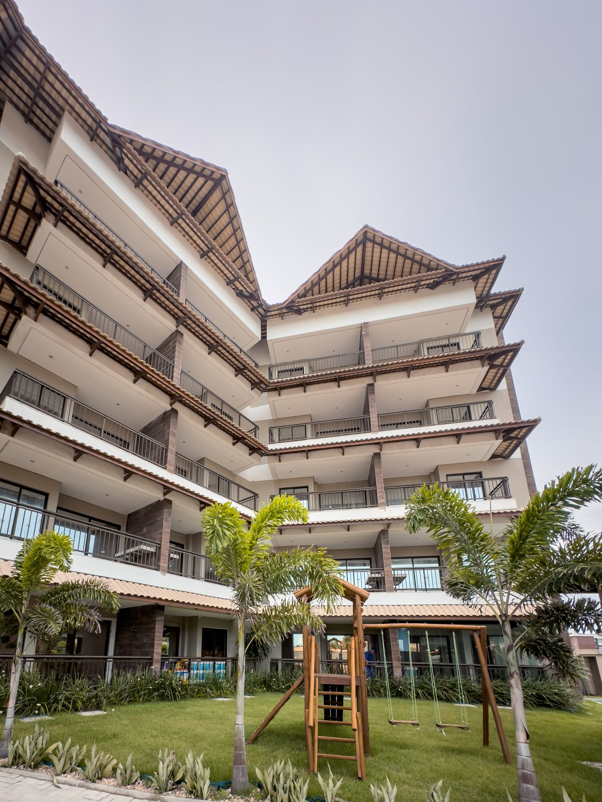 Mandala Beach Residence – 2 Suítes a 200m da Praia, Pronto para Morar ou Investir