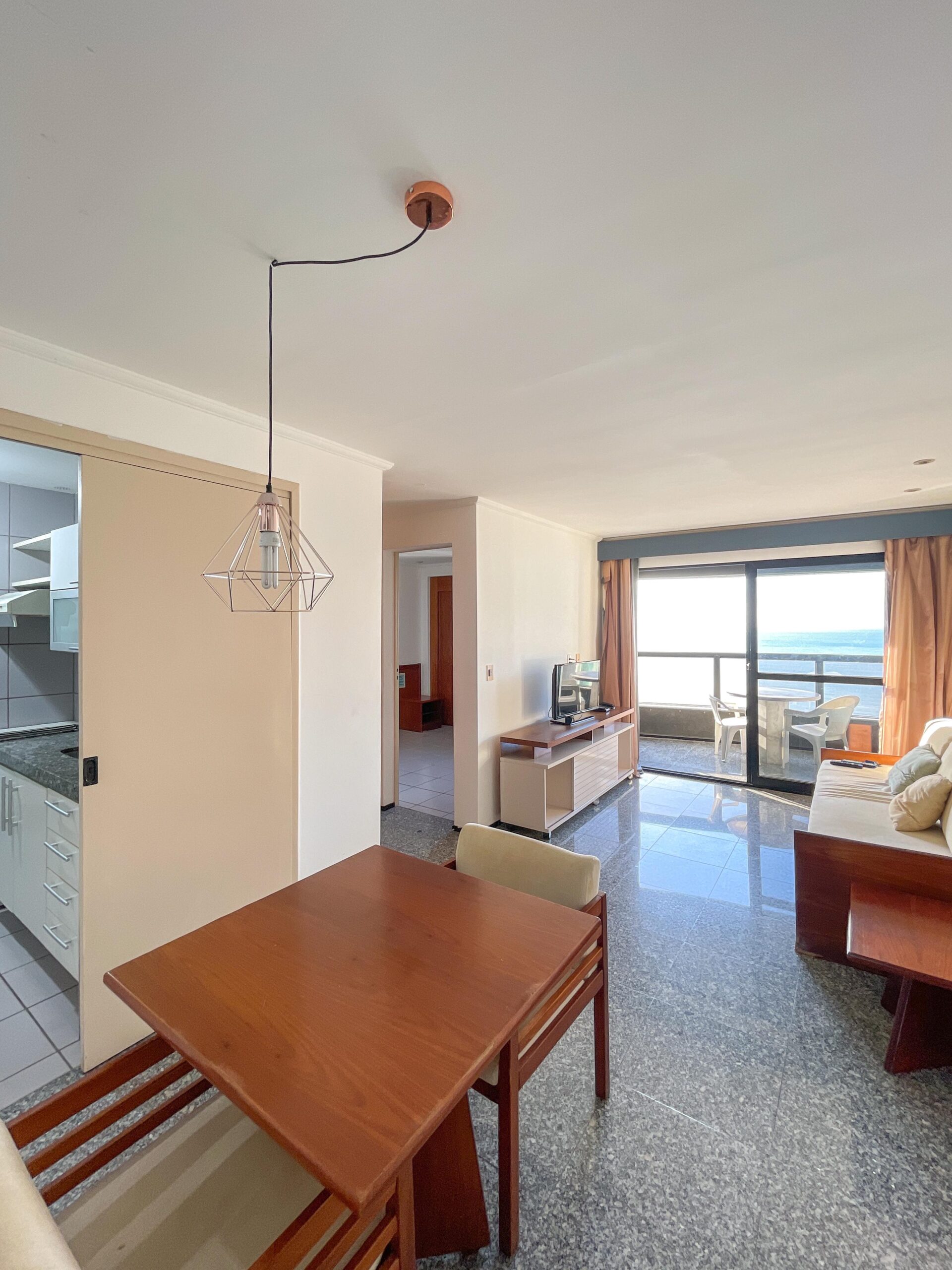 Apartamento vista mar de 1 quarto à venda no Meireles